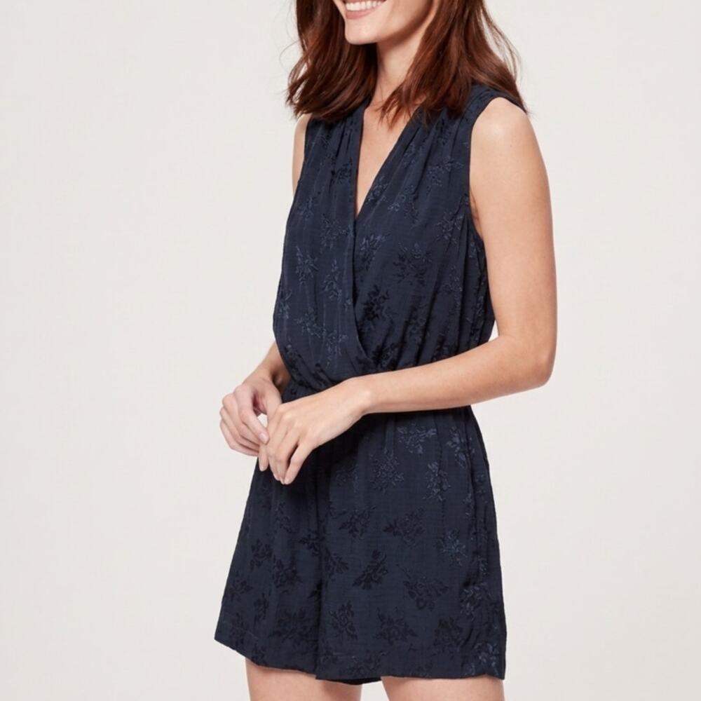 LOFT Navy Jacquard Floral Romper Size M Wrap Front Quiet Luxury Classic Chic